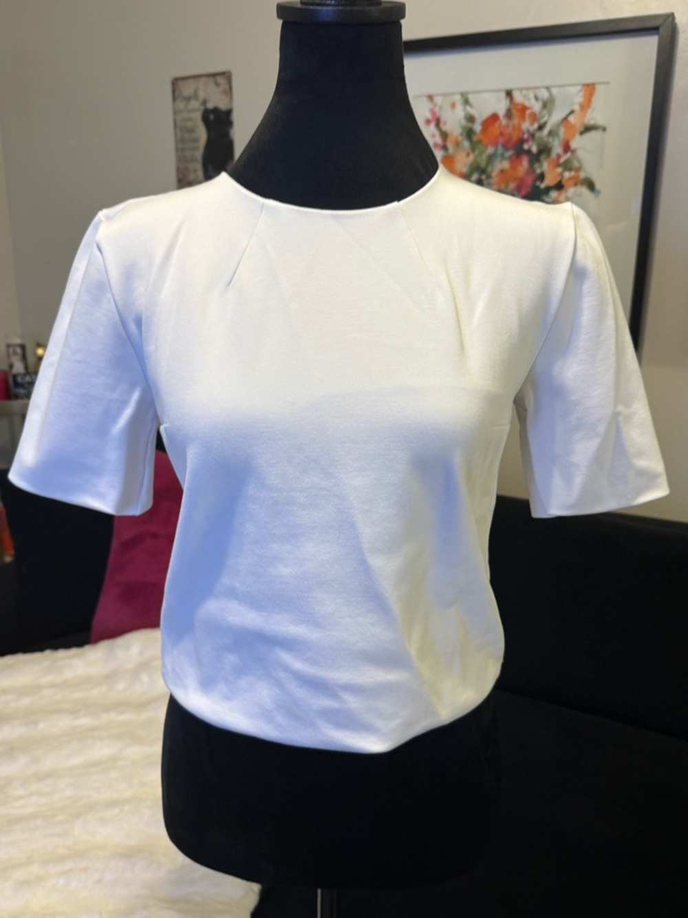 Express White Short-Sleeve Crewneck Tee